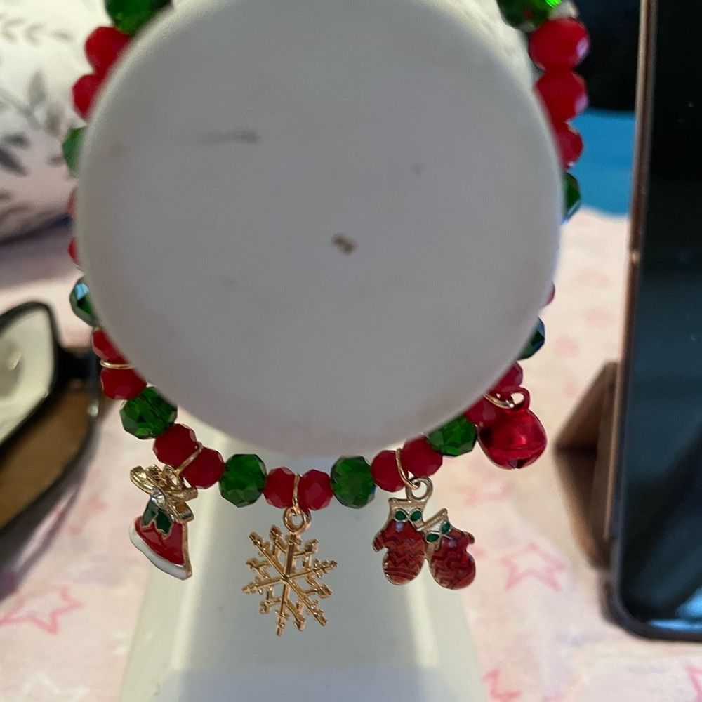 𝅺christmas Bracelet